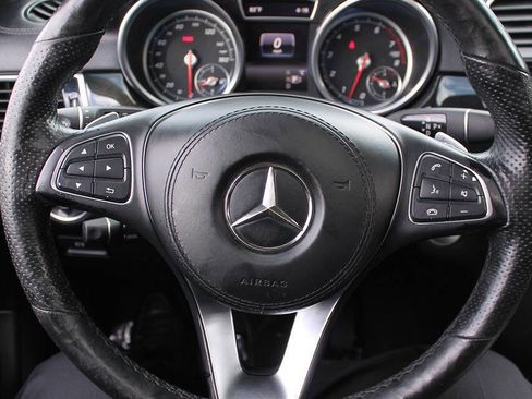 Used 2017 Mercedes-Benz GLS 450 4MATIC image 30
