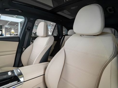 New 2026 Mercedes-Benz GLC 300 4MATIC image 5