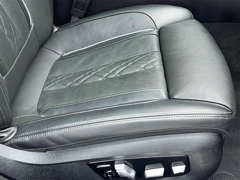 Used 2021 BMW 740i 740i M SPORT,NAV,CAM,PANO,CLMT w/ M Sport Package image 48