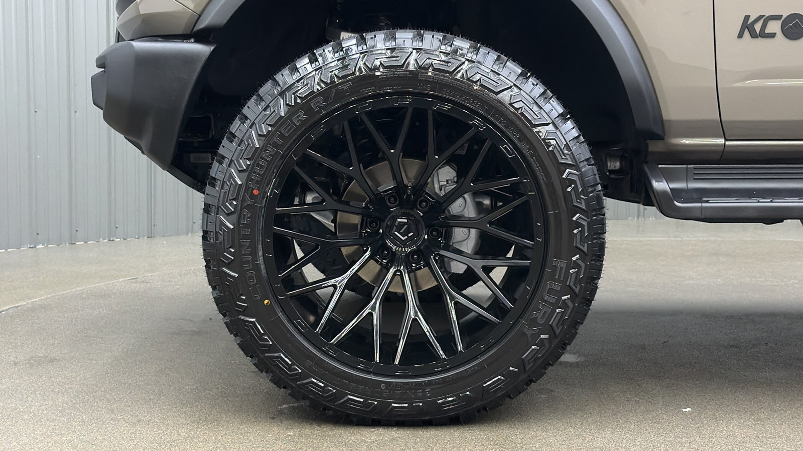 Used 2025 Ford Bronco Big Bend AWD/4WD image 10