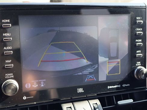 Used 2021 Toyota RAV4 XSE w/ Premium Package image 19