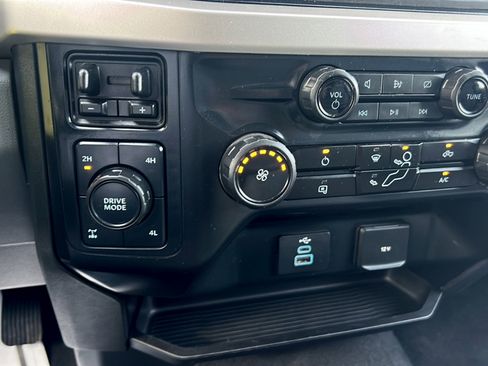 Used 2024 Ford F250 XLT w/ FX4 Off-Road Package AWD/4WD image 11