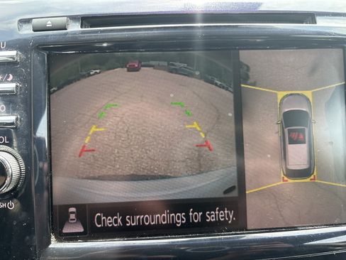 Used 2023 Nissan Murano SL w/ SL Moonroof Package FWD image 16
