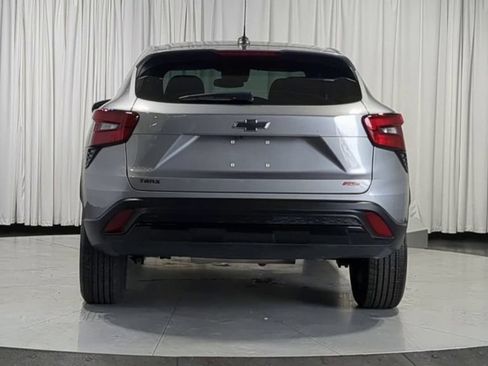 Used 2024 Chevrolet Trax RS w/ Driver Confidence Package FWD image 7