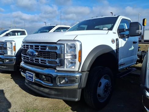 New 2026 Ford F550 4x4 Regular Cab Super Duty image 2