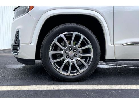 Used 2023 GMC Acadia Denali w/ Trailering Package FWD image 9