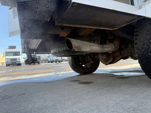 Used 2017 GMC Sierra 3500 4x4 Regular Cab image 33