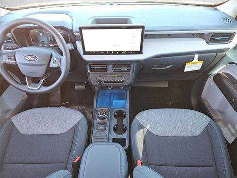 New 2025 Ford Maverick XLT image 14