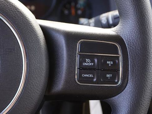 Used 2016 Jeep Patriot Sport w/ Power Value Group image 12