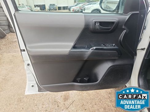 Used 2021 Toyota Tacoma SR image 11