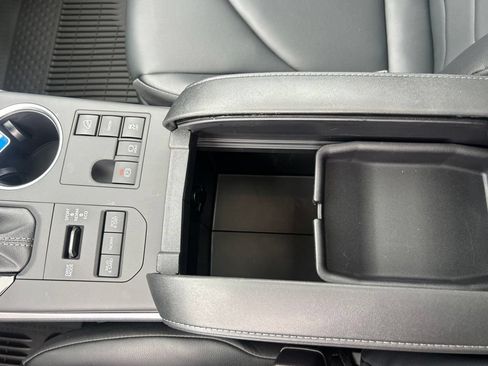 New 2026 Toyota Highlander XLE AWD/4WD image 23