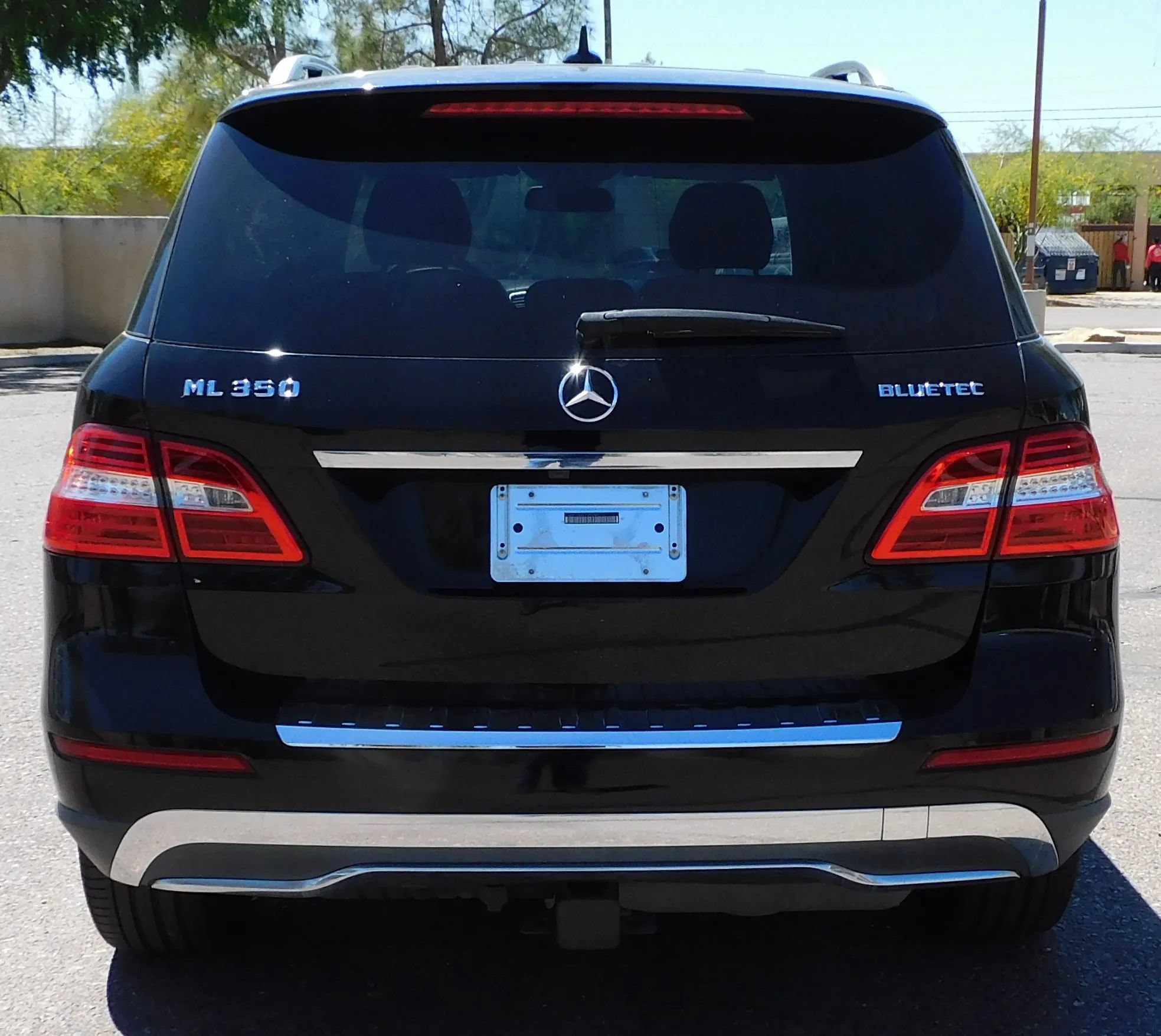 Used 2012 Mercedes-Benz ML 350 BlueTEC 4MATIC image 5