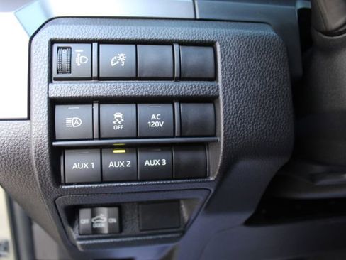 Used 2025 Toyota Tacoma TRD Off-Road w/ TRD Off Road Upgrade Package image 17