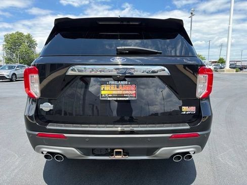 Used 2021 Ford Explorer King Ranch w/ Premium Technology Package AWD/4WD image 6