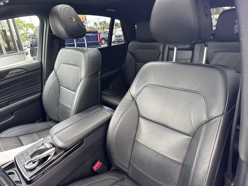 Used 2019 Mercedes-Benz GLE 43 AMG 4MATIC Coupe image 10