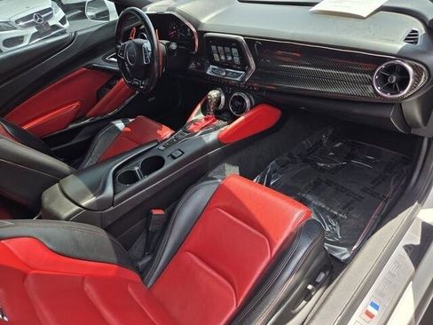 Used 2018 Chevrolet Camaro SS RWD image 24