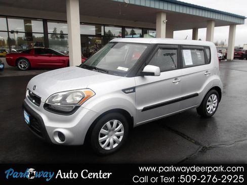 Used 2013 Kia Soul FWD image 1