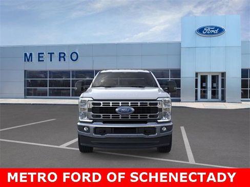 New 2025 Ford F350 XLT w/ XLT Value Package image 7