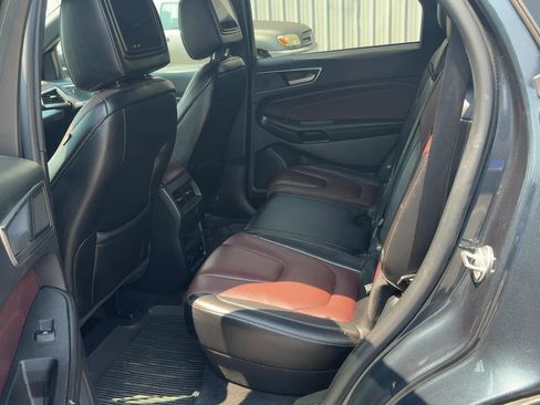 Used 2022 Ford Edge Titanium w/ Equipment Group 301A AWD/4WD image 16