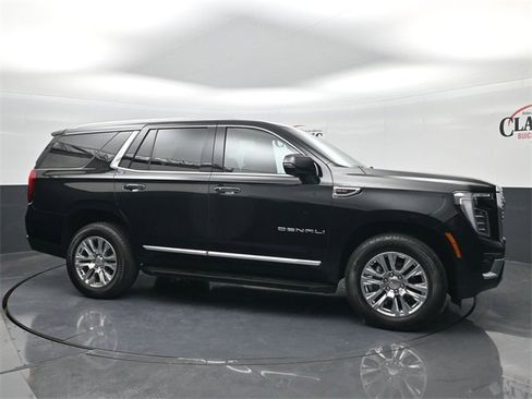 Used 2025 GMC Yukon Denali image 6