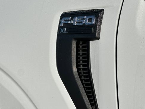 Used 2024 Ford F150 XL image 21
