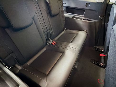 Used 2019 Volkswagen Atlas SEL R-Line image 14