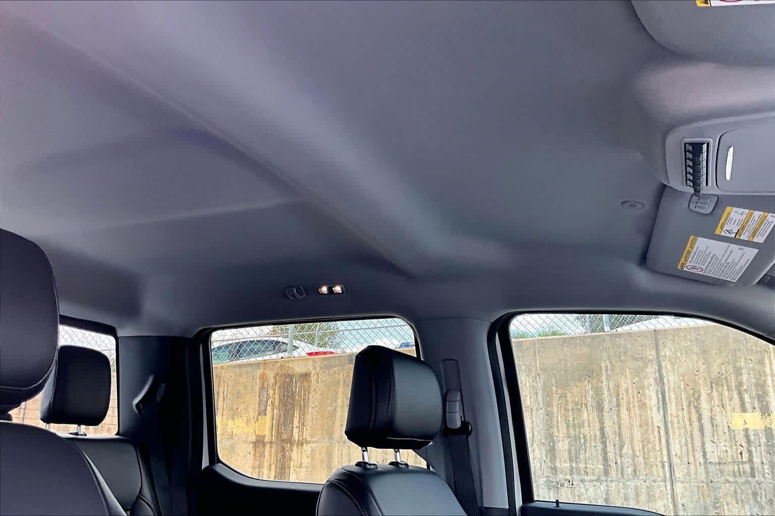 Used 2025 Ford F250 Lariat w/ Chrome Package AWD/4WD image 14