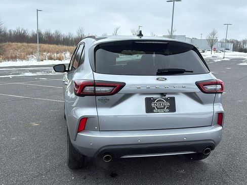 Used 2023 Ford Escape ST-Line w/ Tech Pack #1 image 8