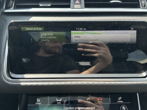 Used 2020 Land Rover Range Rover Velar R-Dynamic S AWD/4WD image 26