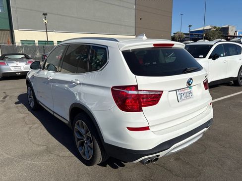 Used 2015 BMW X3 xDrive28i AWD/4WD image 9