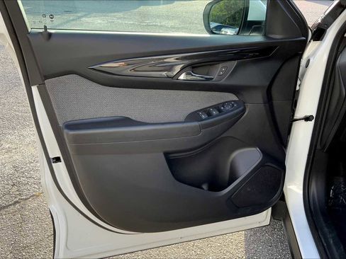 Used 2025 Chevrolet TrailBlazer LT image 20