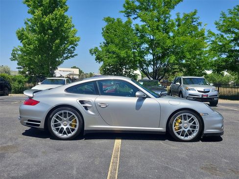Used 2009 Porsche 911 Turbo image 3