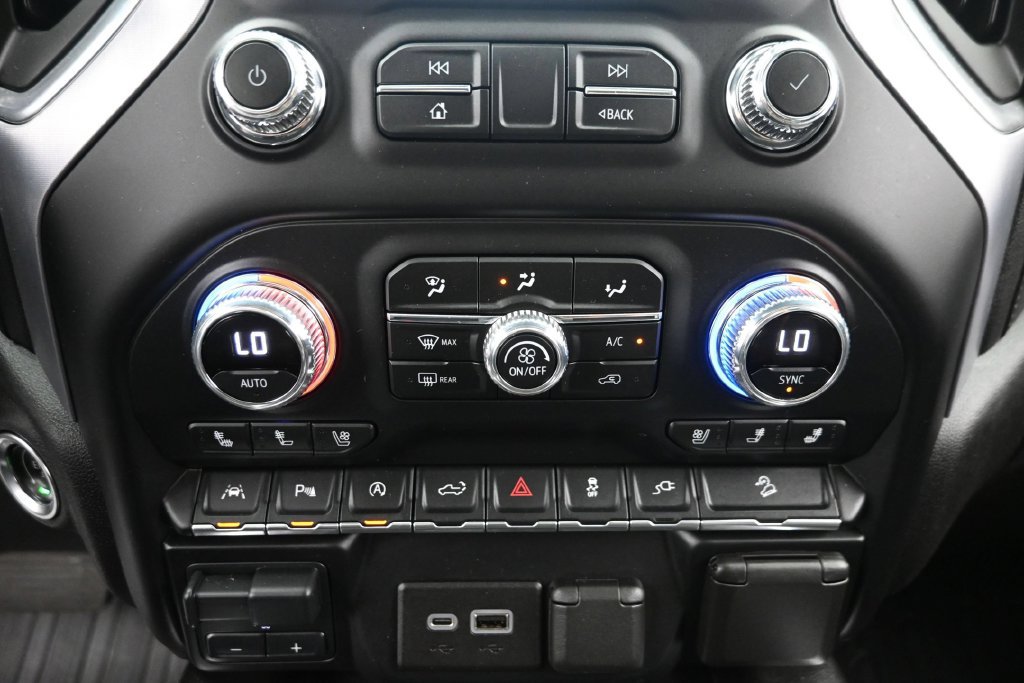 Used 2021 GMC Sierra 1500 SLT w/ SLT Premium Plus Package AWD/4WD image 22