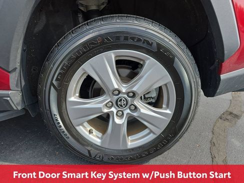 Certified 2025 Toyota RAV4 XLE w/ Convenience Package AWD/4WD image 38
