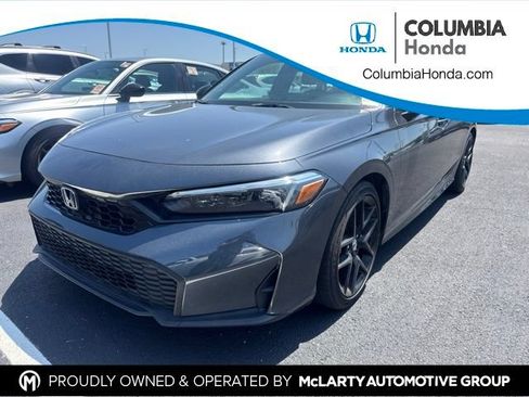Used 2025 Honda Civic Sport image 1