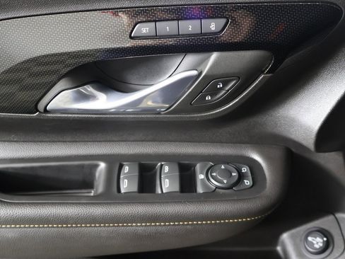 Used 2024 GMC Terrain AT4 w/ Infotainment Package II image 37