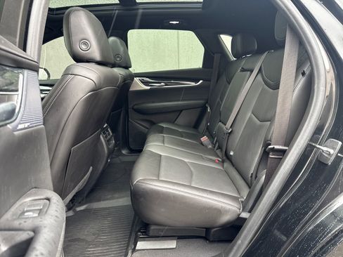 Certified 2021 Cadillac XT5 Premium Luxury image 25