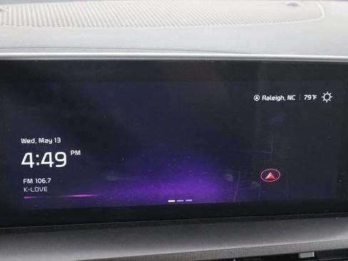 Used 2025 Kia Telluride S FWD image 32