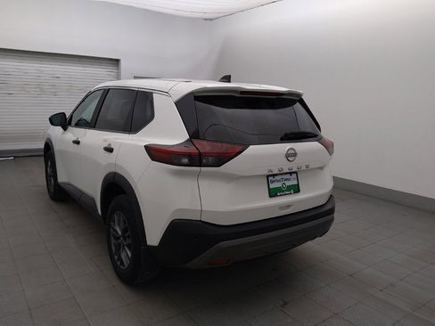 Used 2023 Nissan Rogue S FWD image 5