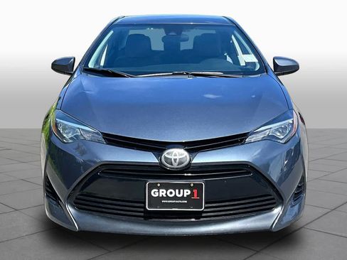 Used 2017 Toyota Corolla L w/ Carpet Mat Package (TMS) FWD image 4