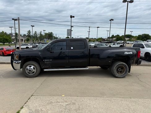 Used 2008 Chevrolet Silverado 3500 LTZ w/ EZ-Lift Tailgate Package AWD/4WD image 10