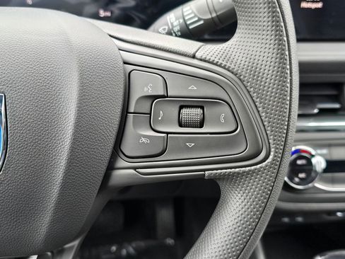 New 2026 Buick Envista Preferred image 19