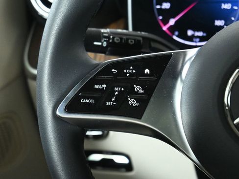 Certified 2026 Mercedes-Benz GLC 300 4MATIC image 18