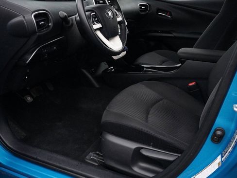 Used 2017 Toyota Prius Prime Plus image 20