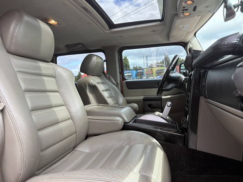 Used 2003 HUMMER H2 w/ Preferred Equipment Group AWD/4WD image 19