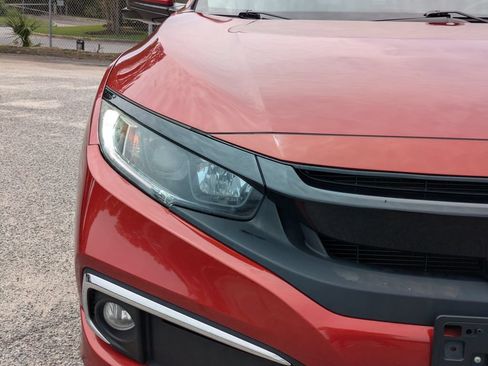Used 2019 Honda Civic EX image 10