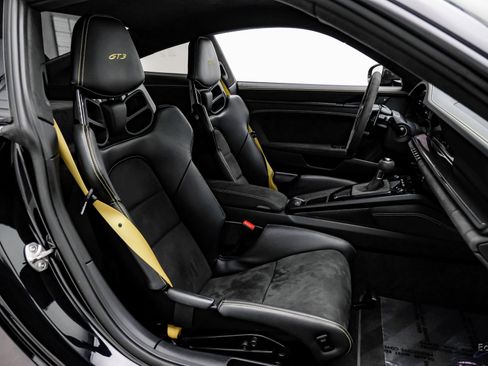 Used 2022 Porsche 911 GT3 image 50