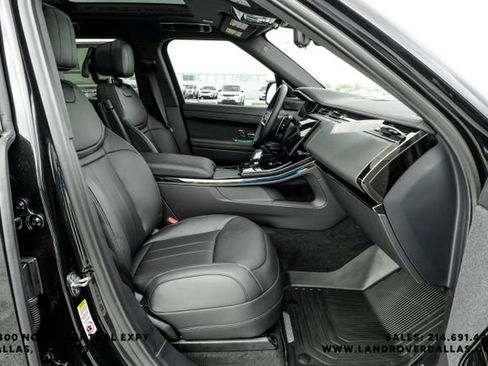New 2026 Land Rover Range Rover Sport Dynamic SE image 31