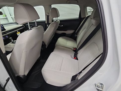 New 2027 Honda HR-V LX image 28