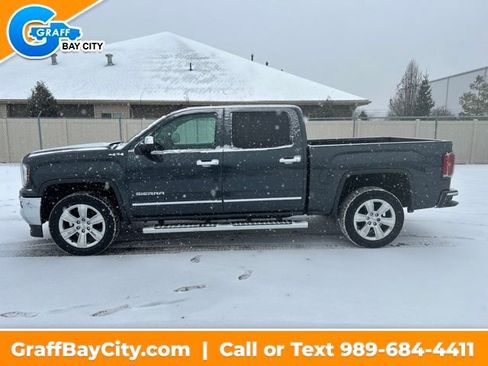 Used 2017 GMC Sierra 1500 SLT image 2